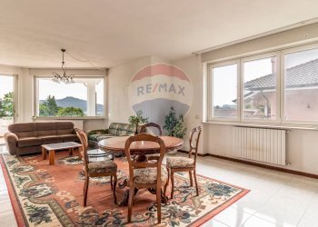 Sala da pranzo - Villa via Sempione
 
155, Meina - foto 19