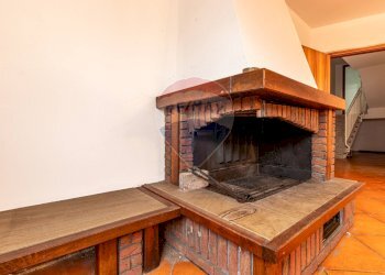 Dettagli - Villa via Sempione
 
155, Meina - foto 45