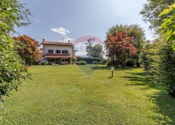 Giardino - Villa Via C. Davicini
 
171/A, Lesa - foto 7