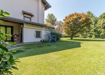 Giardino - Villa Via C. Davicini
 
171/A, Lesa - foto 13