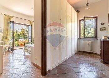 Hall / corridoio - Villa Via C. Davicini
 
171/A, Lesa - foto 47