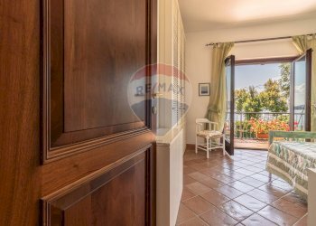 Camera / camera da letto - Villa Via C. Davicini
 
171/A, Lesa - foto 48