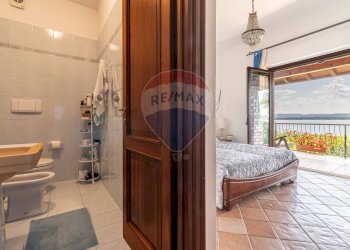 Camera / camera da letto - Villa Via C. Davicini
 
171/A, Lesa - foto 55