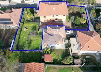 Posizione della mappa - Casa semi indipendente Via Ticino
 
6, Varallo Pombia - foto 1