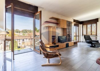 Soggiorno - Casa semi indipendente Via Ticino
 
6, Varallo Pombia - foto 12