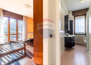 Camera / camera da letto - Casa semi indipendente Via Ticino
 
6, Varallo Pombia - foto 29