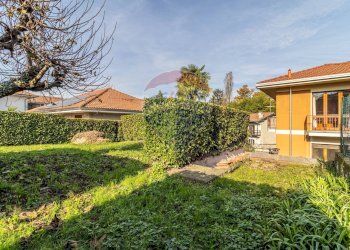 Giardino - Casa semi indipendente Via Ticino
 
6, Varallo Pombia - foto 75