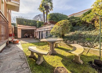 Giardino - Casa semi indipendente Via Ticino
 
6, Varallo Pombia - foto 79