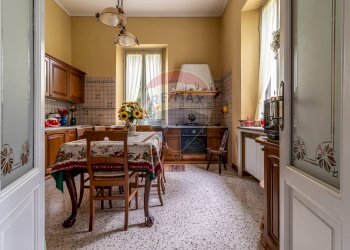 Cucina - Villa Lesa - foto 23