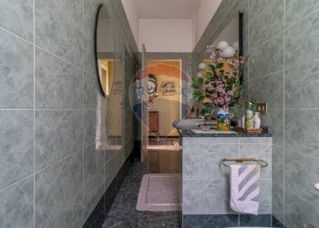 Bagno - Villa Lesa - foto 26