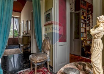 Hall / corridoio - Villa Lesa - foto 33