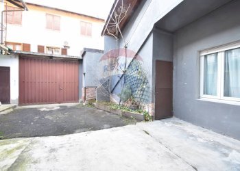 Terrazza - Commercial Premises via vittorio Veneto
 
5, Divignano - photo 16