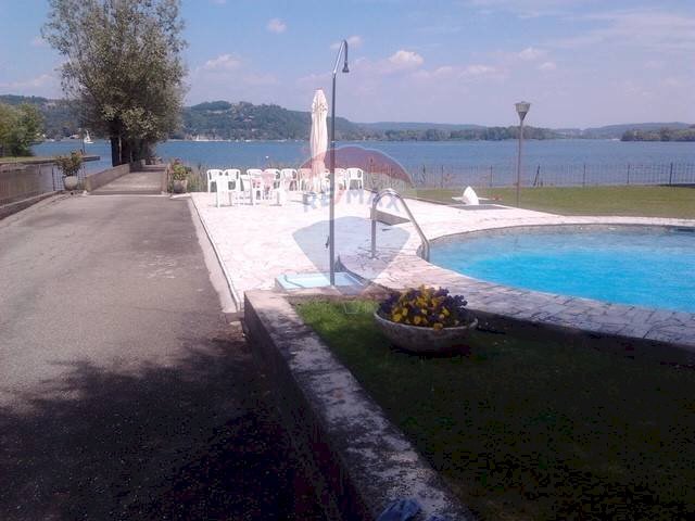 Piscina - Three-room apartment Dormelletto - photo 3