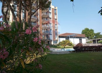 Edificio all\'aperto - Trilocale Dormelletto - foto 7