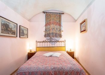 Camera / camera da letto - Independent house Buronzo - photo 31