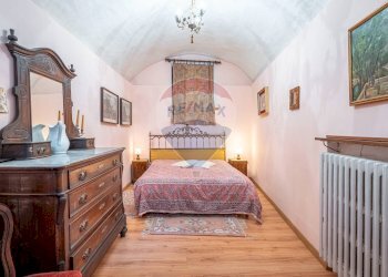 Camera / camera da letto - Independent house Buronzo - photo 32