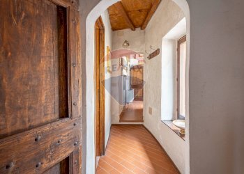 Hall / corridoio - Independent house Buronzo - photo 112