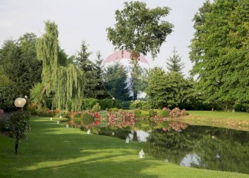 Giardino - Locale Commerciale Via Case Sparse
 
11, Novara - foto 12