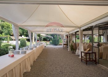 Terrazza - Locale Commerciale Via Case Sparse
 
11, Novara - foto 44