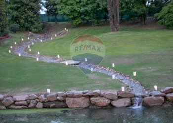 Giardino - Locale Commerciale Via Case Sparse
 
11, Novara - foto 50