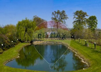 Vista dell\'acqua - Locale Commerciale Via Case Sparse
 
11, Novara - foto 59