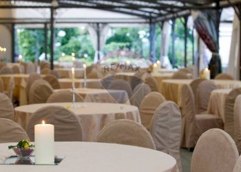 Sala da pranzo - Locale Commerciale Via Case Sparse
 
11, Novara - foto 64