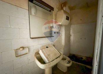 Bagno - Rustico Via Santa Maria
 
17, Sizzano - foto 9