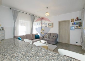 Soggiorno - Casa indipendente via G. Mazzini
 
10, Cureggio - foto 5