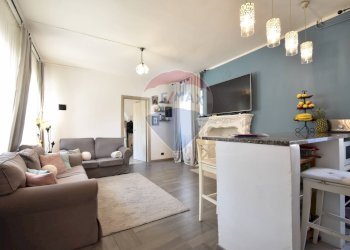 Sala da pranzo - Casa indipendente via G. Mazzini
 
10, Cureggio - foto 6