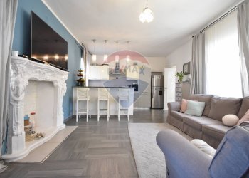 Sala da pranzo - Casa indipendente via G. Mazzini
 
10, Cureggio - foto 12