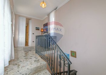 Scale - Casa indipendente via G. Mazzini
 
10, Cureggio - foto 16