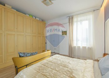 Camera / camera da letto - Casa indipendente via G. Mazzini
 
10, Cureggio - foto 21