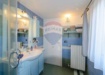 Bagno - Casa indipendente via G. Mazzini
 
10, Cureggio - foto 25