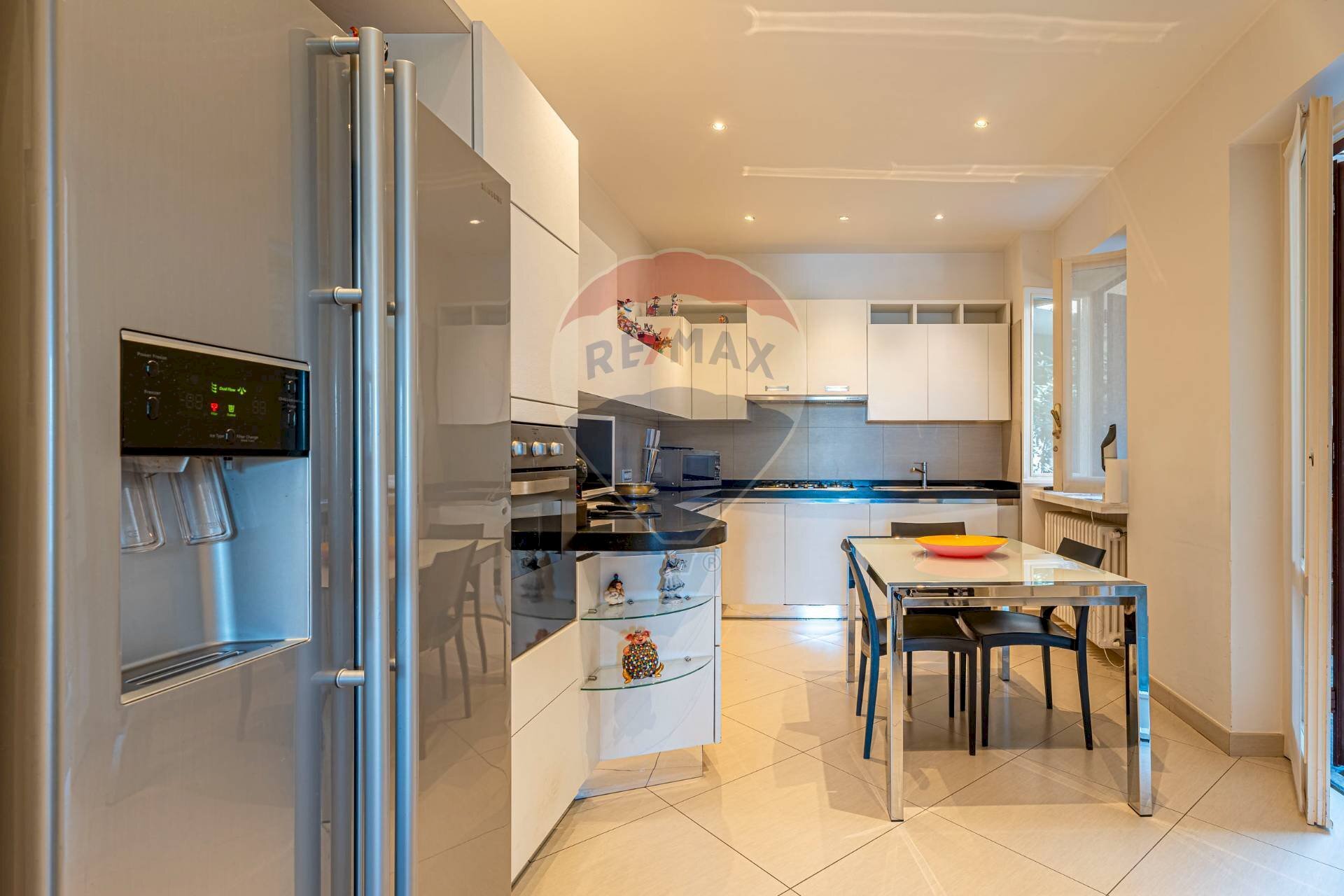 Cucina - Appartamento Arona - foto 3