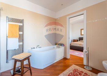 Bagno - Appartamento Arona - foto 16