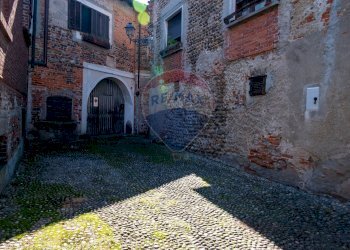 Casa all\'aperto - Trilocale Piazza Castello, Ghemme - foto 14