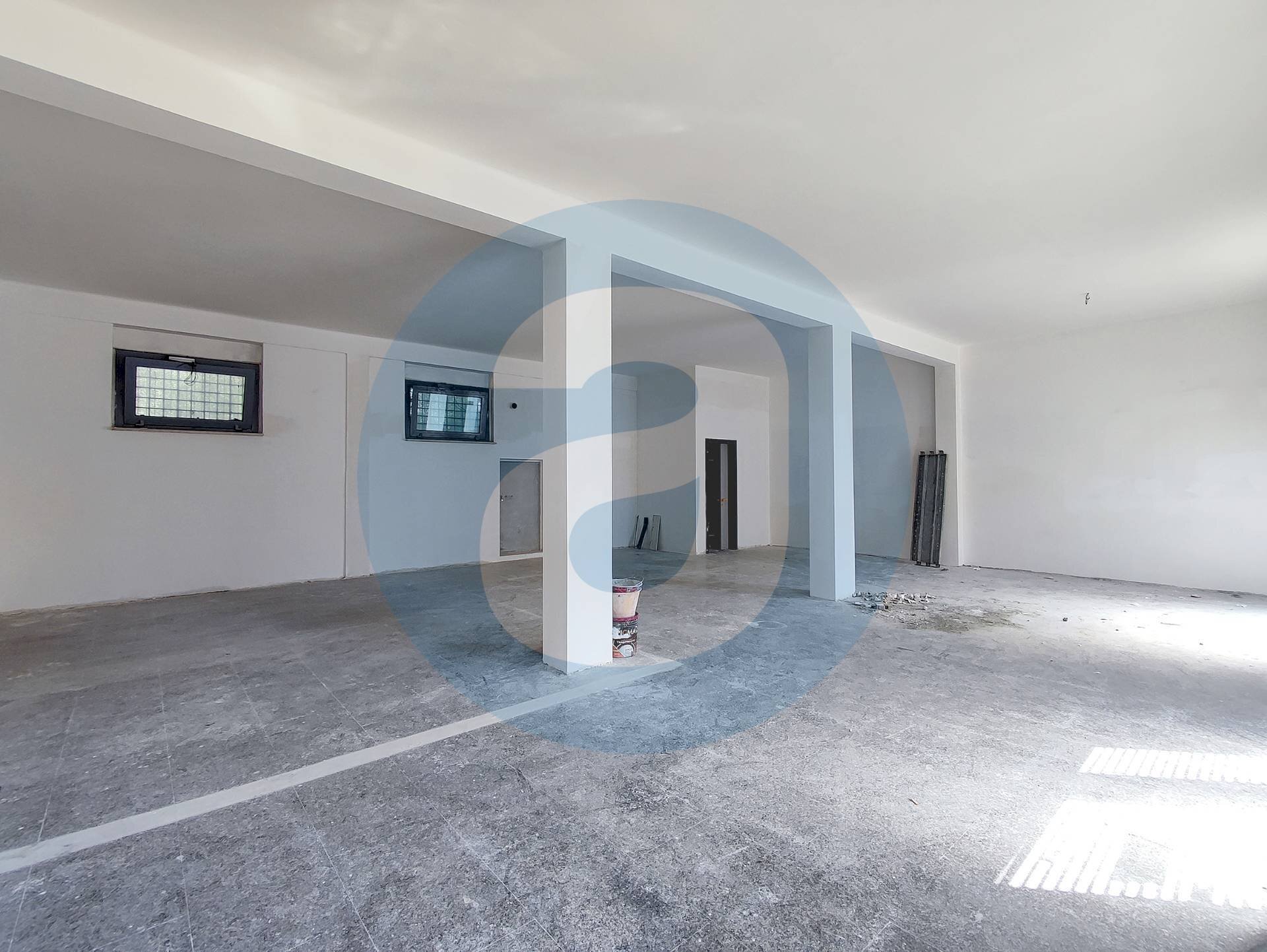 Foto 3 - Commercial Premises Viale Kennedy
 
29/33, Bari - photo 3