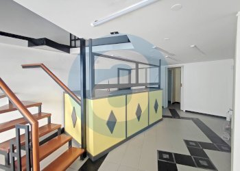 Foto 1 - Locale Commerciale Via Alessandro Manzoni
 
211, Bari - foto 1