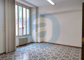 Foto 5 - Stabile - Palazzo Strada San Bartolomeo
 
14, Bari - foto 5