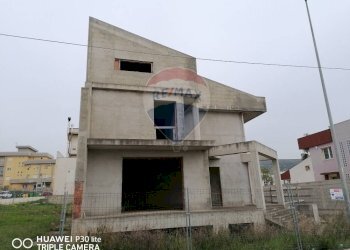 Edificio all\'aperto - Villa Comiso - foto 7