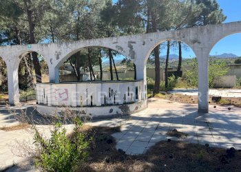 Foto 3 - Discoteca - Disco Pub - Locale Notturno Via Prestipaolo, Furnari - foto 3