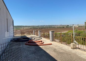 Foto 16 - Capannone contrada targia
 
48, Siracusa - foto 16