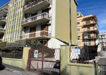 Foto 2 - Warehouse Via Siena
22-26, Catania - photo 2