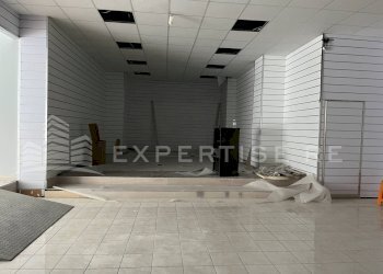 Foto 5 - Commercial Premises Via Teocrito
 
54, Catania - photo 5