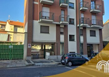 Foto 1 - Box Via Druento
 
24, Torino - photo 1