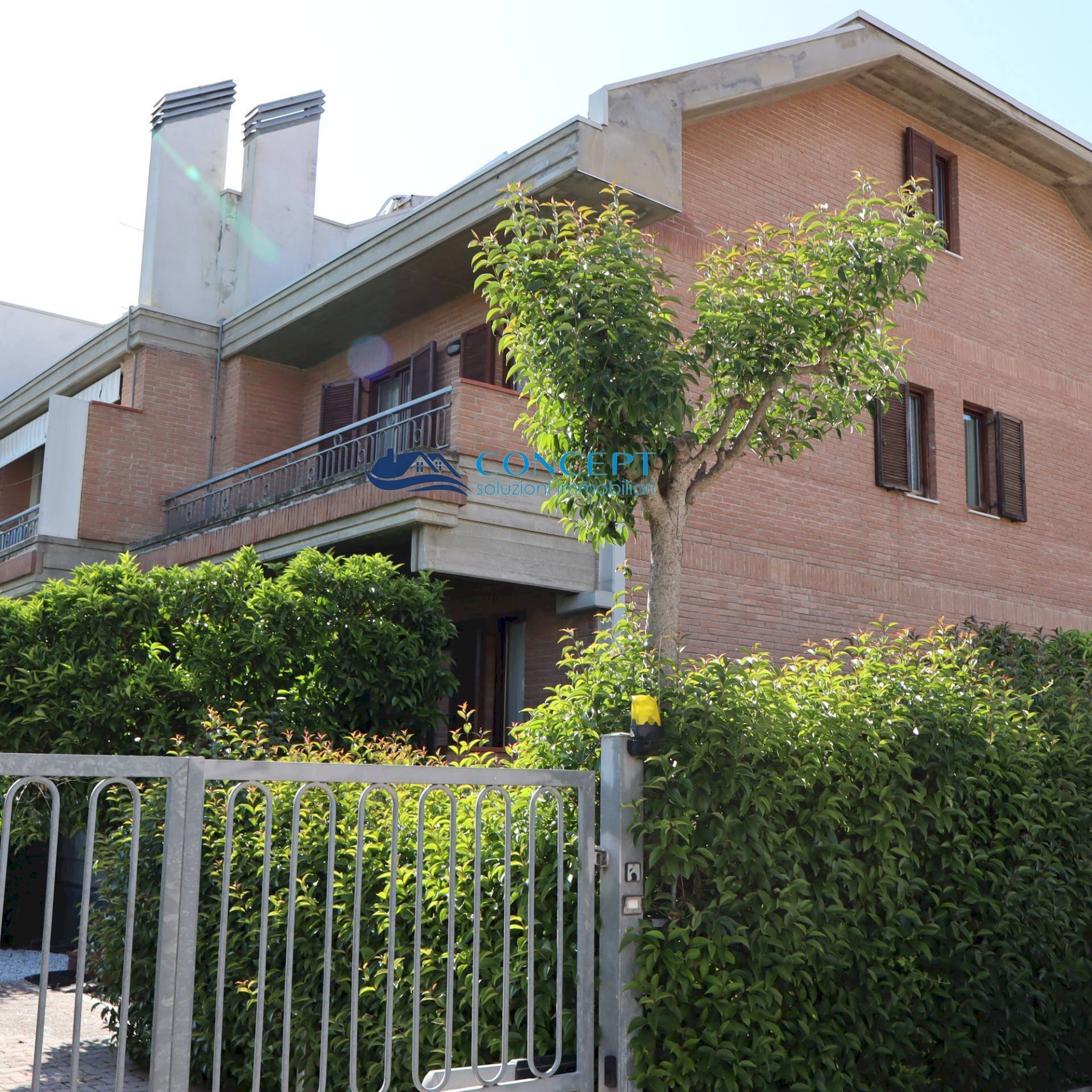 Foto 3 - Villa a Schiera via Liri
 
snc, San Benedetto del Tronto - foto 3