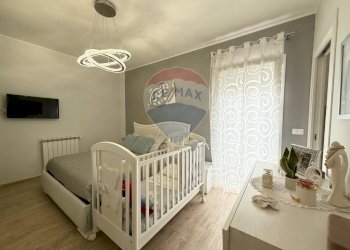 Camera / camera da letto - Quadrilocale Corso dei Mille
 
1552, Palermo - foto 8