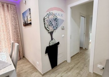 Hall / corridoio - Quadrilocale Corso dei Mille
 
1552, Palermo - foto 16