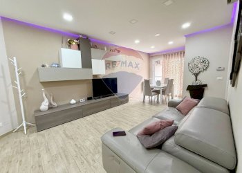 Sala da pranzo - Quadrilocale Corso dei Mille
 
1552, Palermo - foto 22