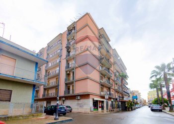 Edificio all\'aperto - Appartamento Viale Stazione
 
62, Palagiano - foto 15